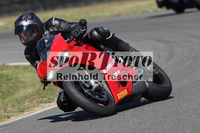 /Archiv-2022/53 12.08.2022 Discover The Bike ADR/Race 3/99